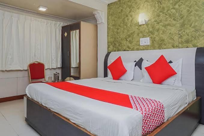 Hotel Tushar 浦那 外观 照片