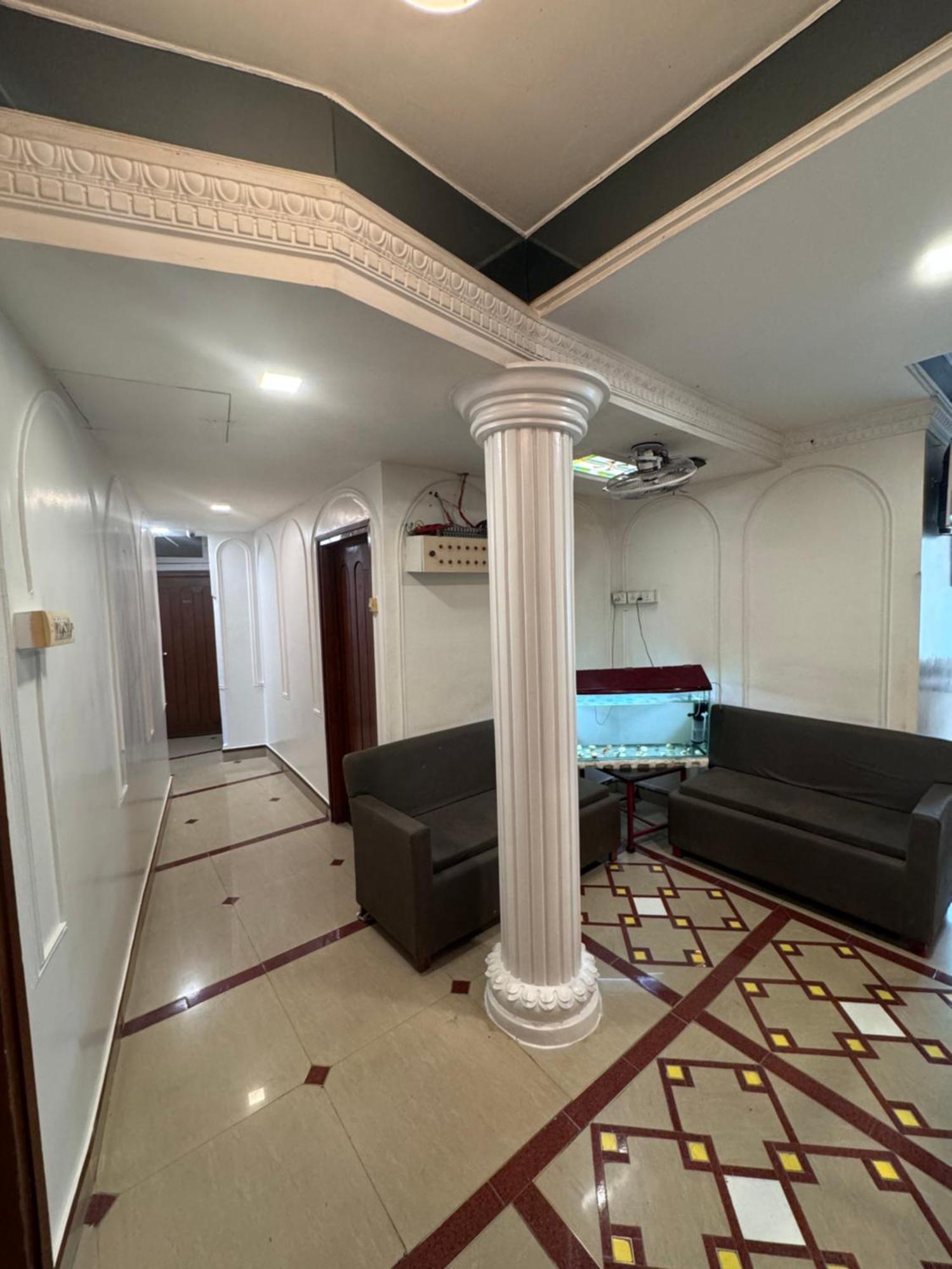 Hotel Tushar 浦那 外观 照片
