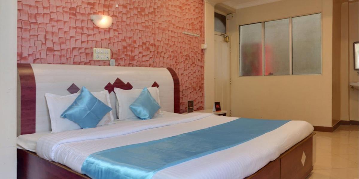 Hotel Tushar 浦那 外观 照片