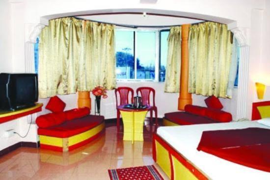 Hotel Tushar 浦那 外观 照片